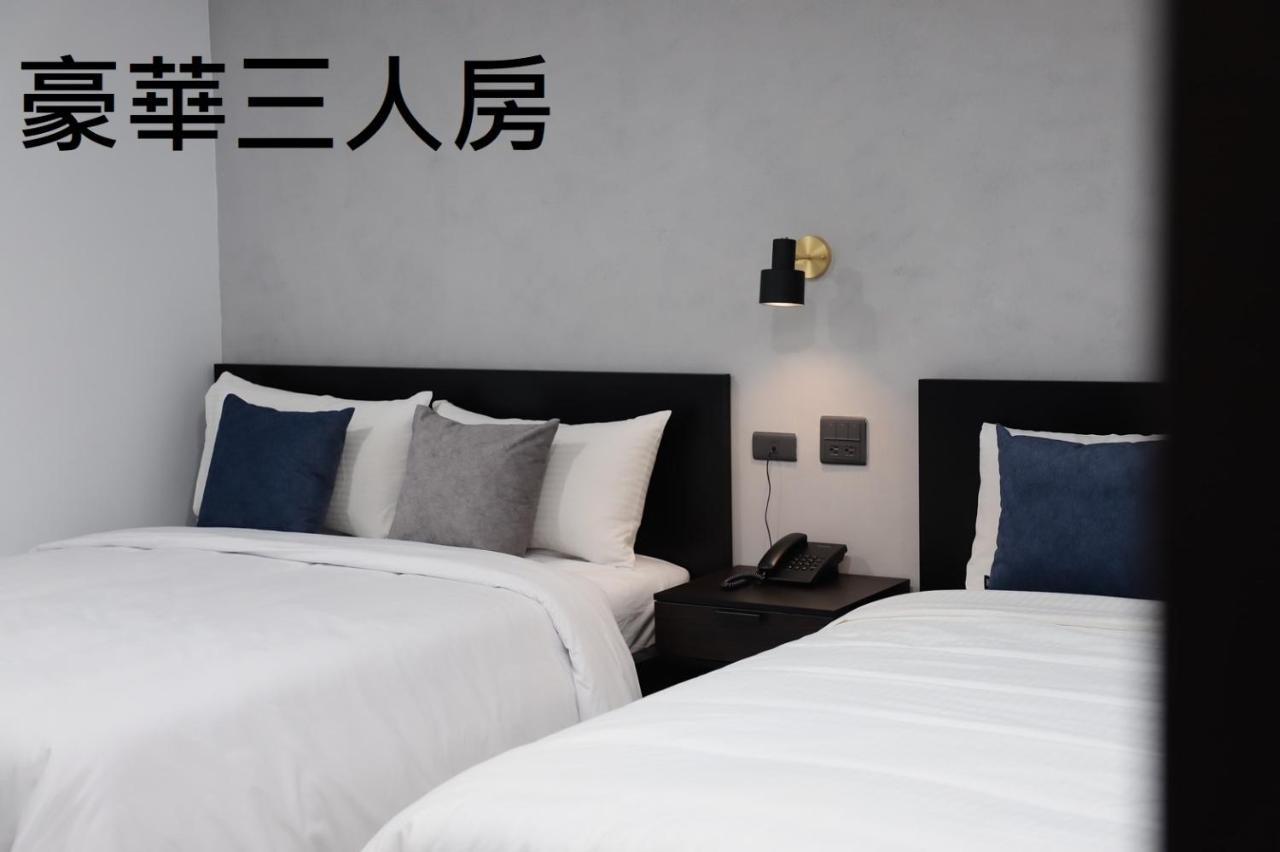 Tzu Chi Hotel Pingtung Bagian luar foto